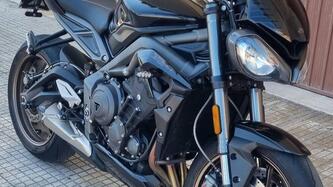 Triumph Street Triple RS (2020 - 22) usata