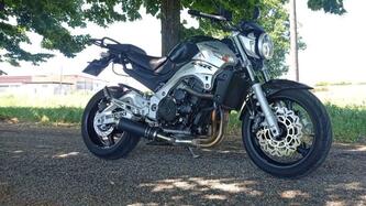 Suzuki GSR 600 (2006 - 11) usata