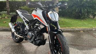 KTM 390 Duke (2021 - 23) usata
