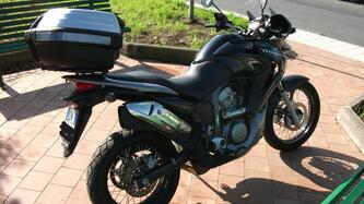 Honda Transalp XL 700 V (2007 - 2013) usata
