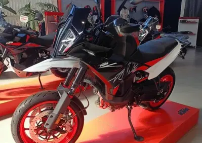 KTM 890 SMT (2023 - 25) - Annuncio 9776793