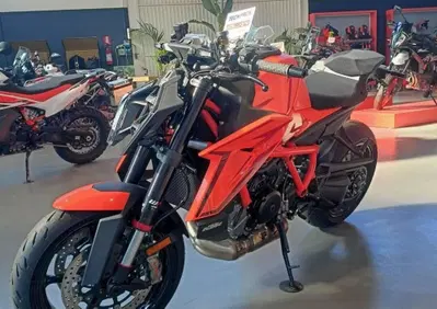 KTM 1390 Super Duke R (2024 - 26) - Annuncio 9776797