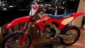 Honda CRF 450 R (2023)