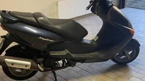 Yamaha Majesty 125 YP (1998 - 02) 