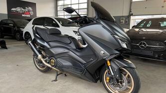 Yamaha T-Max 530 Iron Max ABS (2014 - 17) usata