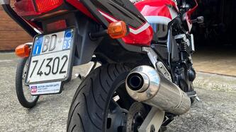 Yamaha FZS 600 Fazer (2002 - 03) usata