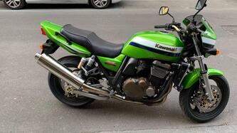 Kawasaki ZRX 1200 R (2000 - 06) usata