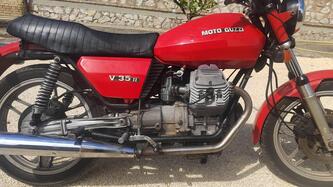 Moto Guzzi V35 II epoca