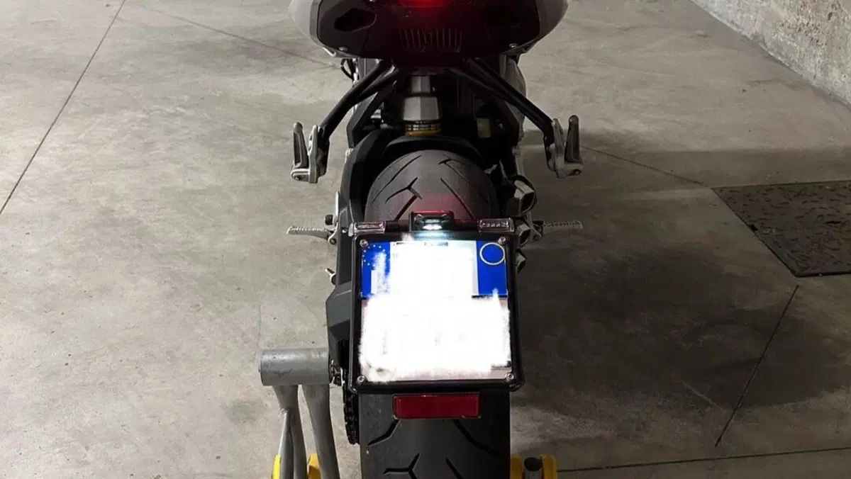 MV Agusta Brutale 675 EAS (2011 - 14)  (4)