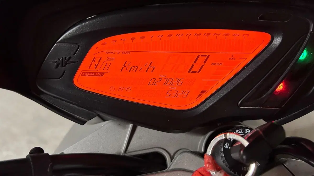 MV Agusta Brutale 675 EAS (2011 - 14)  (5)