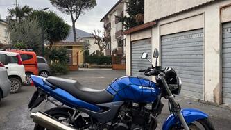 Kawasaki ZR-7 epoca