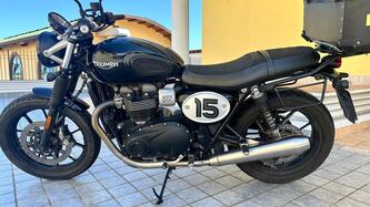Triumph Street Twin 900 (2017 - 18) usata