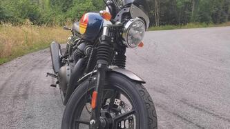 Royal Enfield Interceptor 650 (2021 - 25)