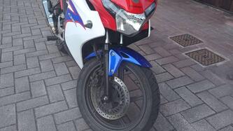 Honda CBR 125 R (2007 - 17) usata