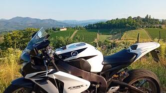 Honda CBR 1000 RR Fireblade (2008 - 11) usata