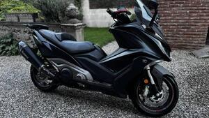 Kymco AK 550 ETS (2021 - 25) 