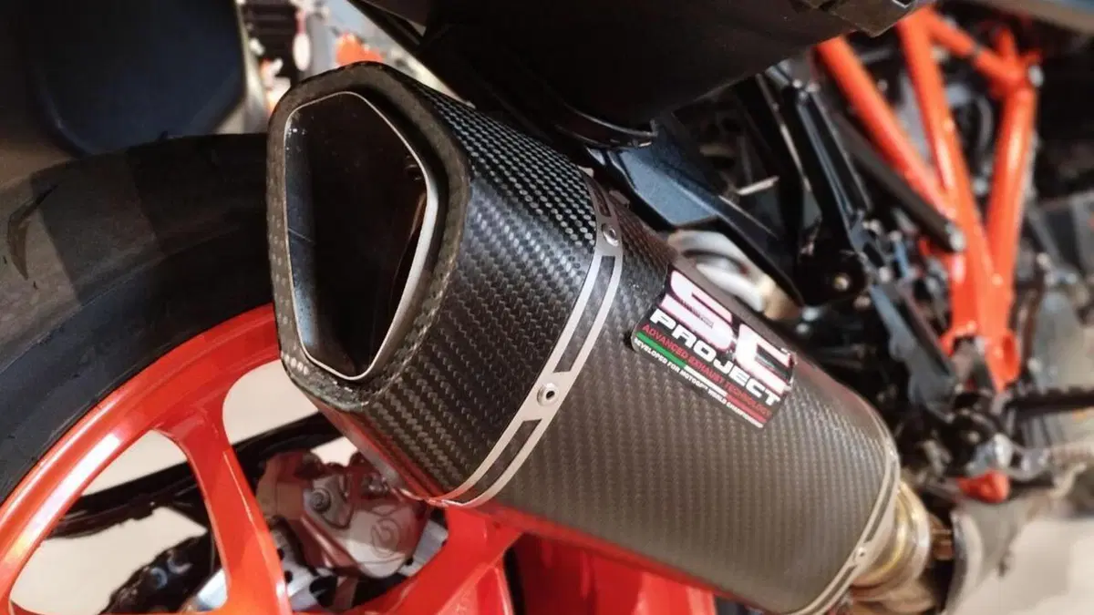 KTM 1290 Super Duke GT (2019 - 20)  (4)