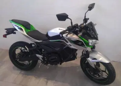 Kawasaki Z e-1 (2024 - 26) - Annuncio 9780021
