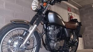 Yamaha SR 400 (2013 - 17) 