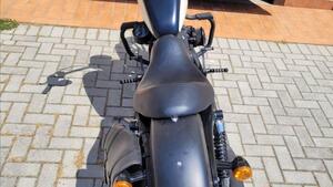 Harley-Davidson 883 Iron (2009 - 11) - XL 883N 