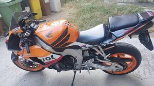 Honda CBR 1000 RR Fireblade (2006 - 07) 