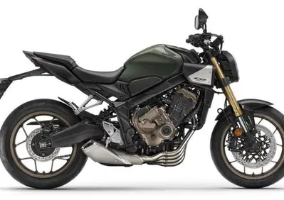 Honda CB 650 R E-Clutch (2024 - 26) - Annuncio 9780730