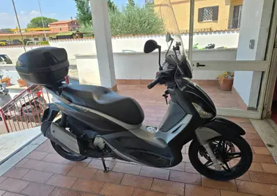 Piaggio Beverly 350 SportTouring ie (2011 - 15) - Annuncio 9780944