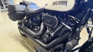 Harley-Davidson 114 Heritage Classic (2018 - 20) - FLHCS  (9)