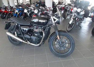 Triumph Street Twin 900 (2016) - Annuncio 9780987