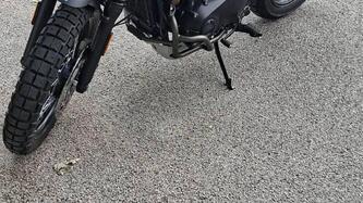 Triumph Street Scrambler 900 Sandstorm (2021 - 22) usata