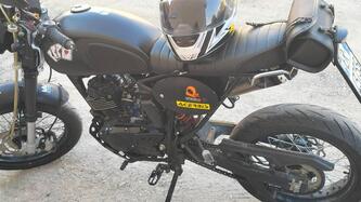 Vervemoto Tracker 125i (2017 - 24) usata