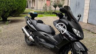 Yamaha T-Max 500 Black Max (2006 - 07) usata