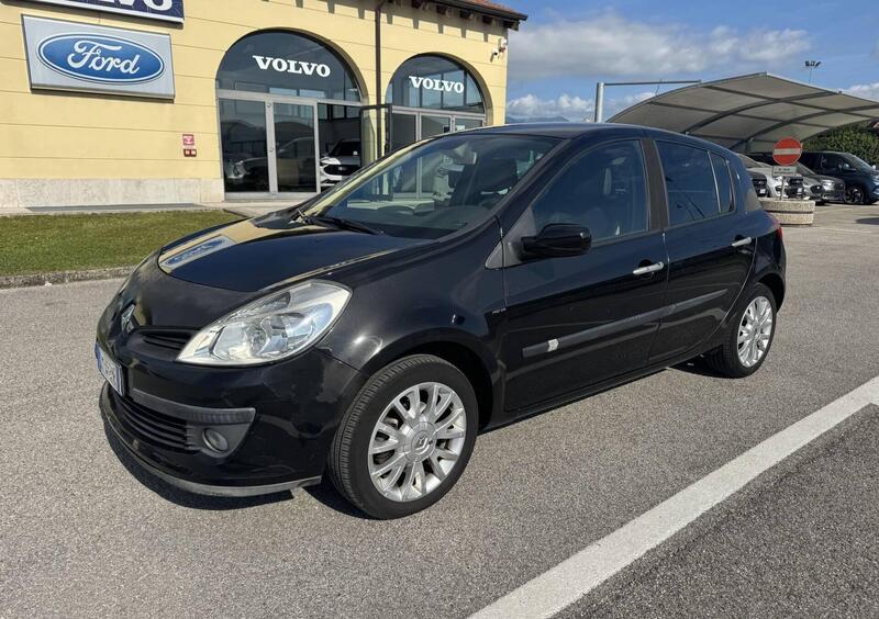 Renault Clio 1.2 16V 5 porte Le Iene