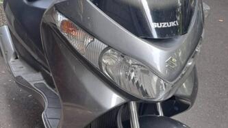 Suzuki Burgman UH 200 (2006 - 12) usata
