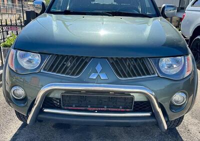 Mitsubishi L200 2.5 DI-D/136CV Double Cab Intense usato