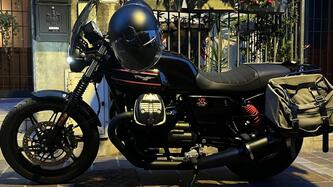 Moto Guzzi V7 Stone Special Edition (2022 - 25)
