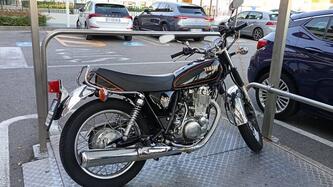 Yamaha SR 400 (2013 - 17) usata