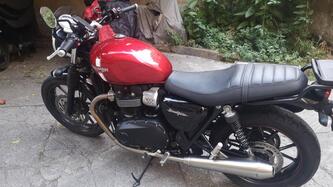 Triumph Street Twin 900 (2017 - 18)