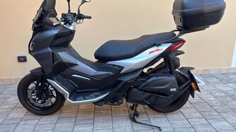 Aprilia SR GT 125 (2022 - 24) usata