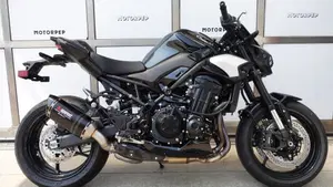 Kawasaki Z 900 (2025 - 26)  (4)