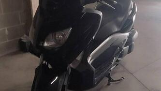 Yamaha X-Max 250 (2010 - 13) usata