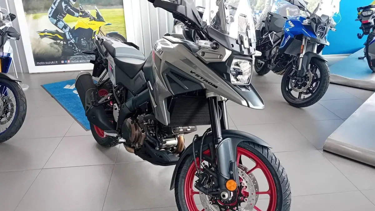 Suzuki V-Strom 1050SE (2025 - 26)  (2)