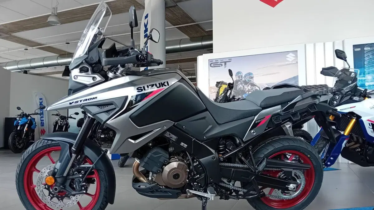 Suzuki V-Strom 1050SE (2025 - 26)  (3)