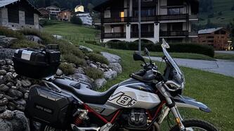 Moto Guzzi V85 TT (2024 - 25)