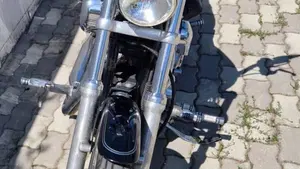Harley-Davidson 1200 Custom (2004 - 06) - XL 1200C  (2)