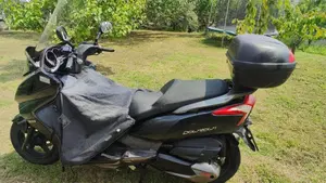 Kymco Downtown 300i (2009 - 17)  (3)