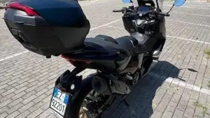Yamaha T-Max 560 Tech Max (2022 - 24)  (5)