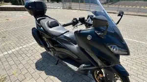 Yamaha T-Max 560 Tech Max (2022 - 24)  (6)
