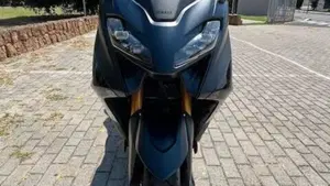 Yamaha T-Max 560 Tech Max (2022 - 24)  (8)