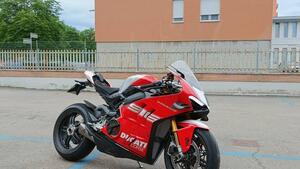 Ducati Panigale V4 SP2 30° Anniversario 916 (2024) 